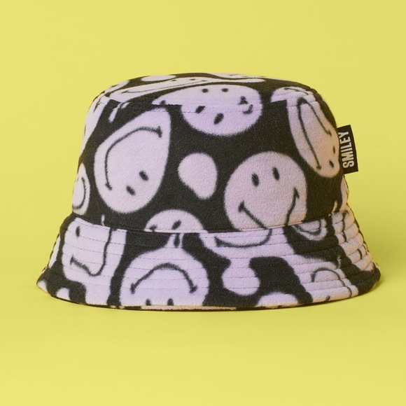 H&M Smiley Bucket Hat - Picture 2 of 4